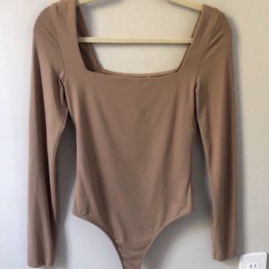 Aritzia Contour Longsleeve Bodysuit Clay
